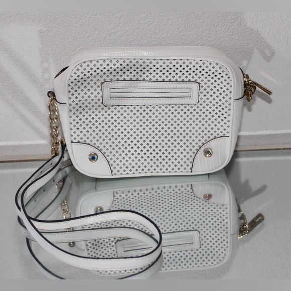 Juicy Couture Sierra Perforated Leather White Camera Cross Body Bag Purse - Picture 4 of 5